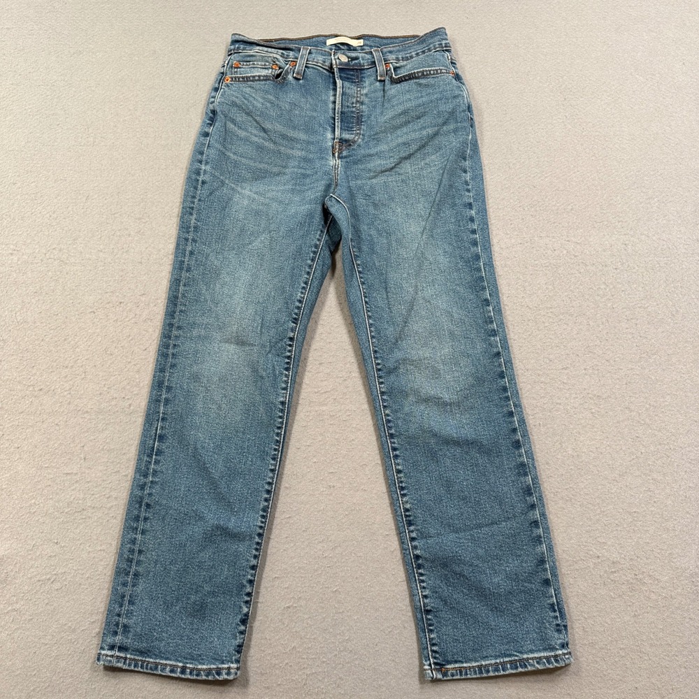 Levi's Jeans Women's 29 Blue Denim High Rise Wedgie Straight Leg Med Wash Retro
